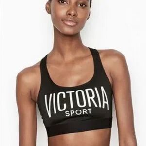 NWOT Victoria’s Secret “The Player” Black Unpadded Racerback Sports Bra L